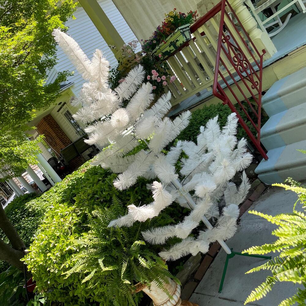 Vintage Christmas White Bottlebrush Tree Metal Pole Folding Stand 1970s 5+ Feet